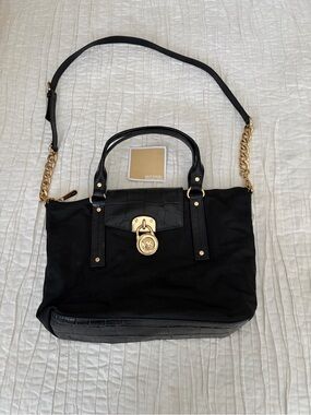 Michael Kors HAMILTON slouchy medium Black satchel with gold tone Hardware